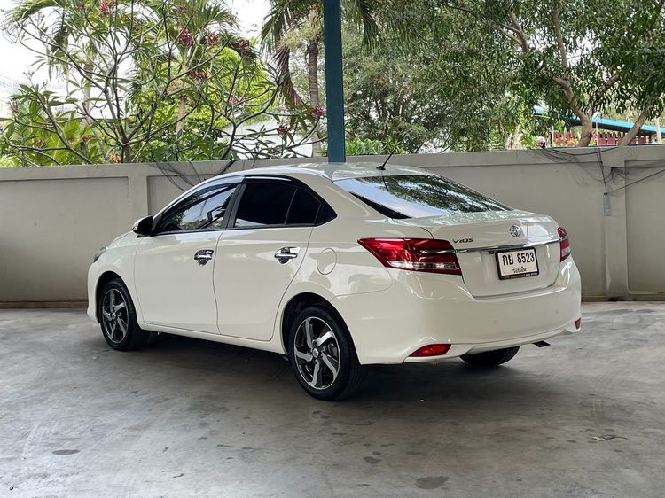 Toyota Vios 2021 1.5 High Sedan เบนซิน ไม่ติดแก๊ส เกียร์อัตโนมัติ ขาว รูปที่ 4
