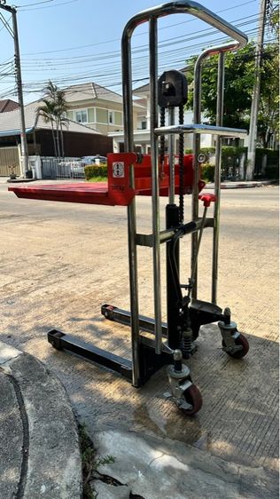 รถยกสูง รถยกไฮดรอลิค ยกได้ 400 กิโลกรัม