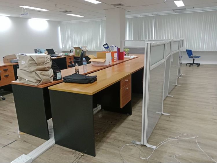 พาติชั่น ฉากกั้นสำนักงานกระจกฝ้า ผ้าสีเทา รูปที่ 6