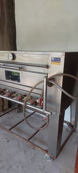 เตาอบขนมมือสอง สี่ถาด ใช้งานน้อย เก่าเก็บ รูปที่ 3