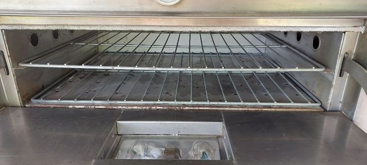 เตาอบขนมมือสอง สี่ถาด ใช้งานน้อย เก่าเก็บ รูปที่ 7