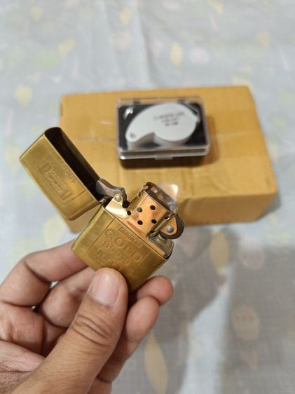 Zippoทองเหลืองลายทอง100G รูปที่ 4