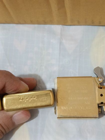 Zippoทองเหลืองลายทอง100G รูปที่ 5