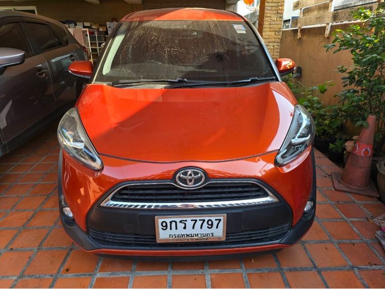 Toyota Sienta 2019 1.5 V Utility-car เบนซิน ไม่ติดแก๊ส เกียร์อัตโนมัติ ส้ม รูปที่ 2