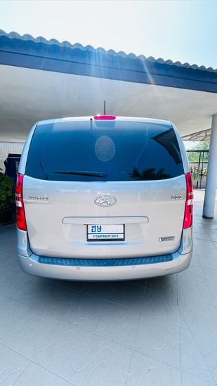 Hyundai H-1  2016 2.5 Maesto Touring Van ดีเซล ไม่ติดแก๊ส เกียร์อัตโนมัติ เทา รูปที่ 2
