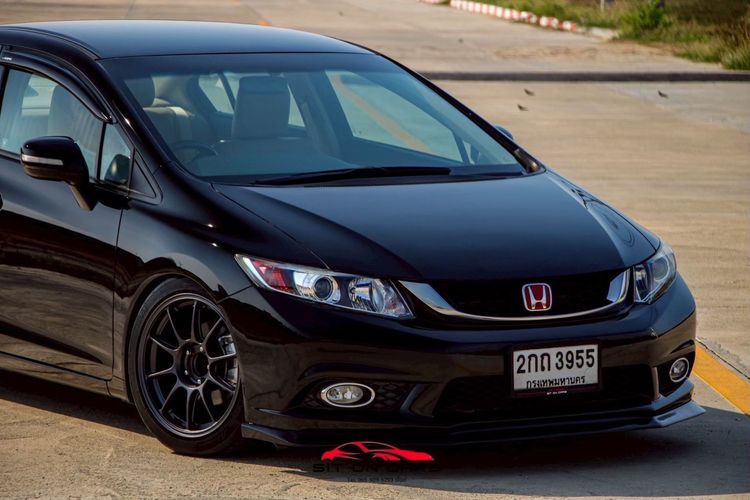 Honda Civic 2013 1.8 EL i-VTEC Sedan เบนซิน ไม่ติดแก๊ส เกียร์อัตโนมัติ ดำ รูปที่ 2