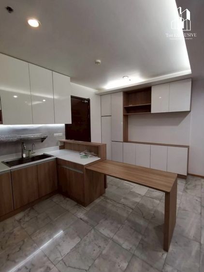 ขาย  คอนโด The  Vertical  Aree    ราคาสุดฮอต  พร้อมอยู่  ใกล้ BTS อารีย์ Hot Price 9.39  MB   2 Bed 2 Bath .  The  Vertical  Aree near to BT