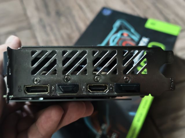 Gigabyte RTX 4060 8GB 
 รูปที่ 2
