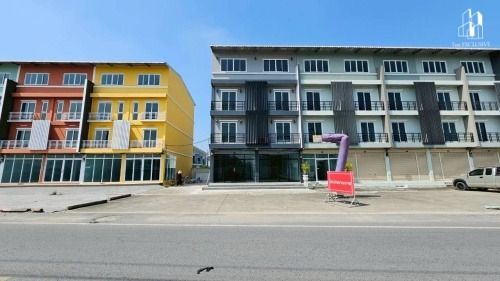 ขายอาคารพาณิชย์ หมู่บ้าน ลภาวัน 22 บางใหญ่ ราคาต่ำกว่าประเมิน เครดิตดีมีเงินเหลือ พร้อมเปิดกิจการหรือร้านอาหาร 