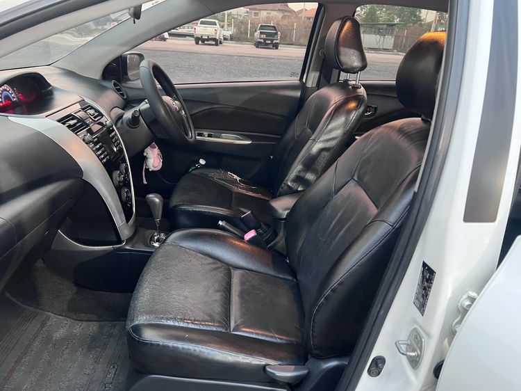 Toyota Vios 2010 1.5 G Sedan เบนซิน ไม่ติดแก๊ส เกียร์อัตโนมัติ ขาว รูปที่ 2