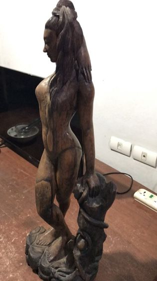 หุ่นไม้เก่า หุ่นไม้โมเดลผู้หญิง หุ่นไม้แกะสลักวินเทจ งานเก่าแท้ ชิ้นเดียวในโลก เหมาะตั้งโชว์แต่งร้าน