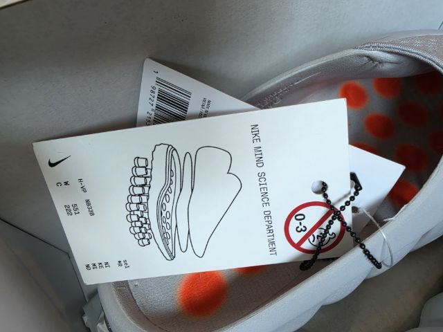 ขายรองเท้าNike Mind ตัวดัง มือหนึ่ง หิ้วมาจากญี่ปุ่นเอง ใส่นุ่มสบ่ยเท้าสุดๆ หายากแล้วตอนนี้  รูปที่ 5