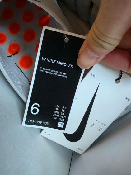 ขายรองเท้าNike Mind ตัวดัง มือหนึ่ง หิ้วมาจากญี่ปุ่นเอง ใส่นุ่มสบ่ยเท้าสุดๆ หายากแล้วตอนนี้  รูปที่ 6