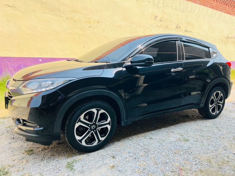 Honda HR-V 2016 1.8 E Sedan เบนซิน ไม่ติดแก๊ส เกียร์อัตโนมัติ ดำ รูปที่ 3