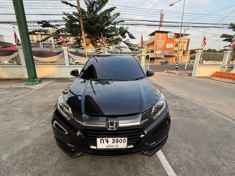 Honda HR-V 2016 1.8 E Sedan เบนซิน ไม่ติดแก๊ส เกียร์อัตโนมัติ ดำ รูปที่ 2