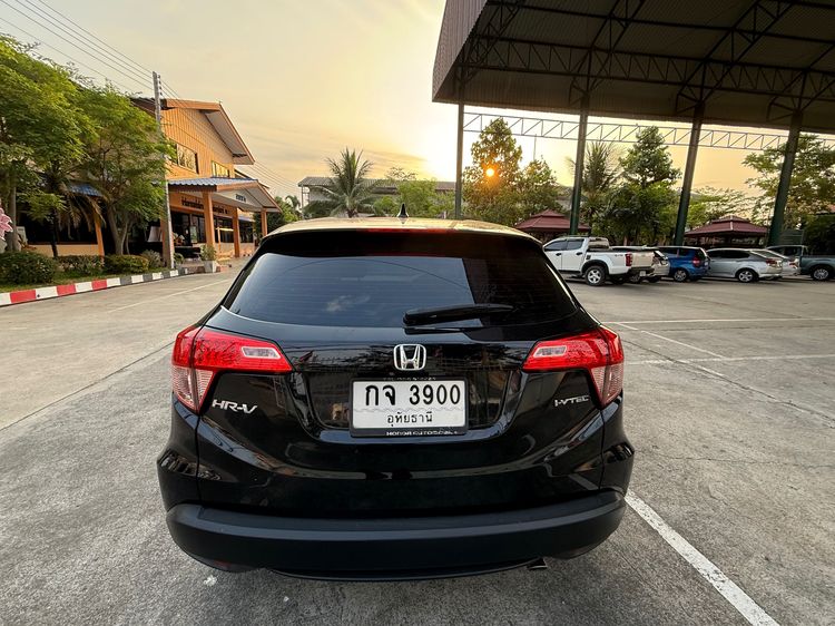 Honda HR-V 2016 1.8 E Sedan เบนซิน ไม่ติดแก๊ส เกียร์อัตโนมัติ ดำ รูปที่ 4