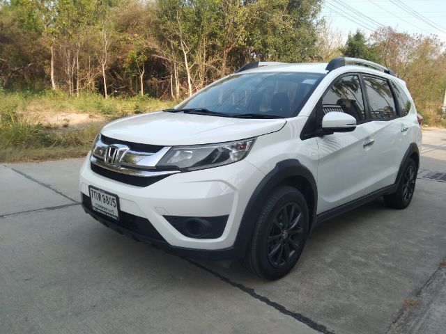 Honda BR-V 2018 1.5 V เบนซิน เกียร์อัตโนมัติ ขาว รูปที่ 2