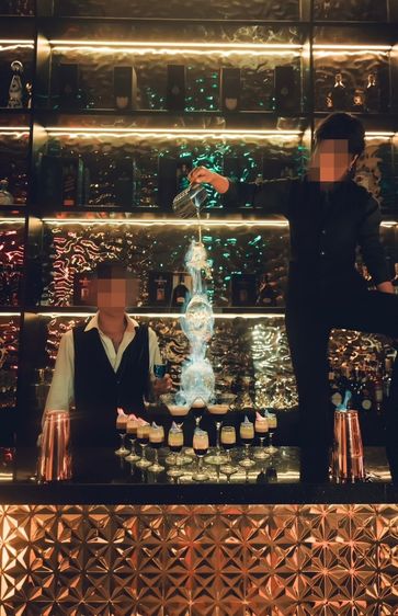 เซ้งร้านเหล้า ใจกลางทองหล่อ ร้านใหญ่สุดใน Marche Thonglor สร้างกว่า 60 ล้าน เซ้งเพียง 1.5 ล้าน รูปที่ 2