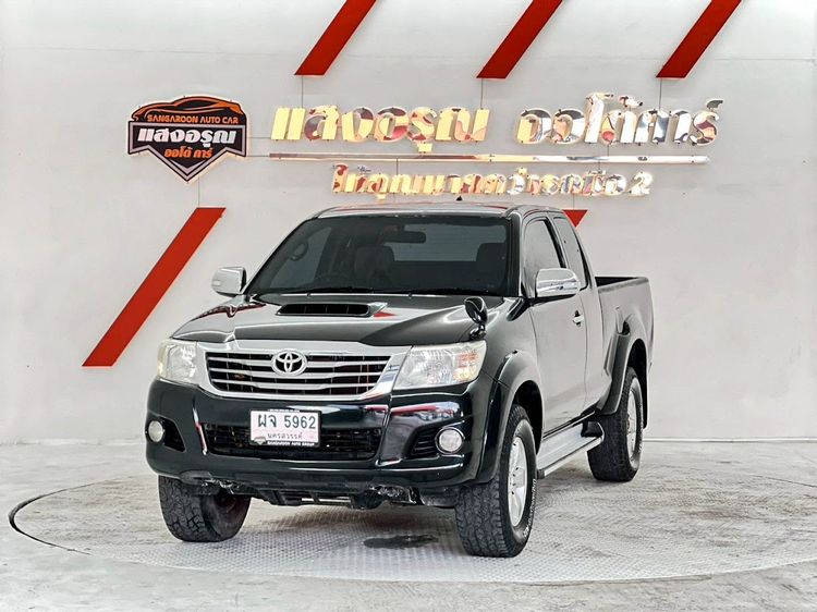 รถ Toyota Hilux Vigo Champ Smart Cab 2.5 E Prerunner สี ดำ