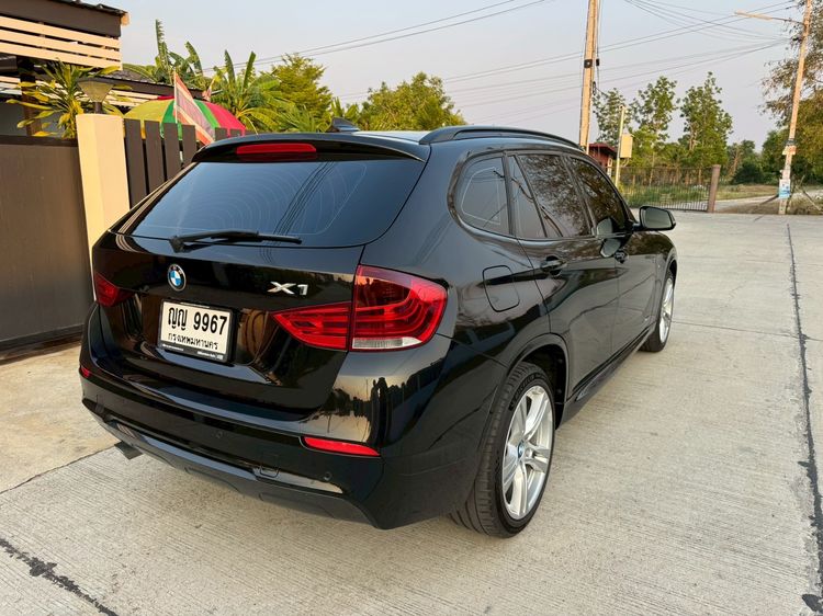 BMW X1 2015 1.5 sDrive18i mSport Utility-car เบนซิน ไม่ติดแก๊ส เกียร์อัตโนมัติ ดำ รูปที่ 4