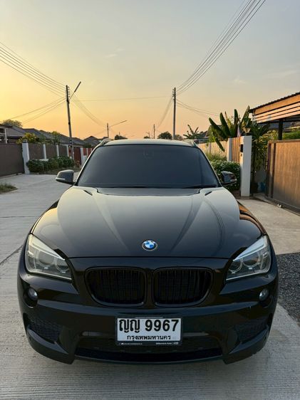 รถ BMW X1 1.5 sDrive18i mSport สี ดำ