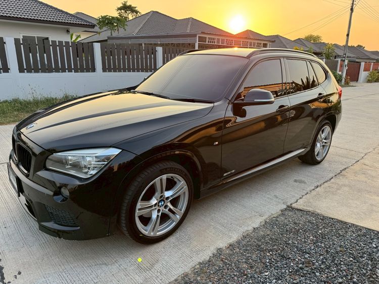 BMW X1 2015 1.5 sDrive18i mSport Utility-car เบนซิน ไม่ติดแก๊ส เกียร์อัตโนมัติ ดำ รูปที่ 3