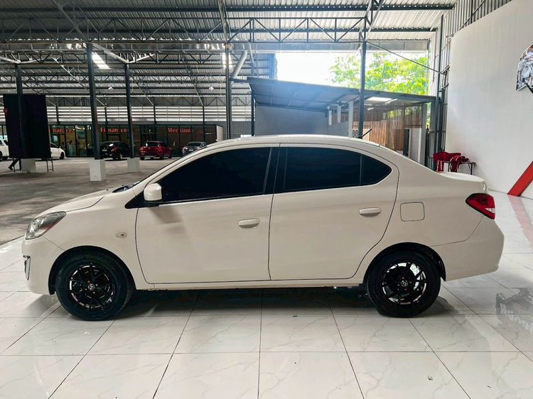 Mitsubishi Attrage 2018 1.2 GLX Sedan เบนซิน ไม่ติดแก๊ส เกียร์อัตโนมัติ ขาว รูปที่ 4
