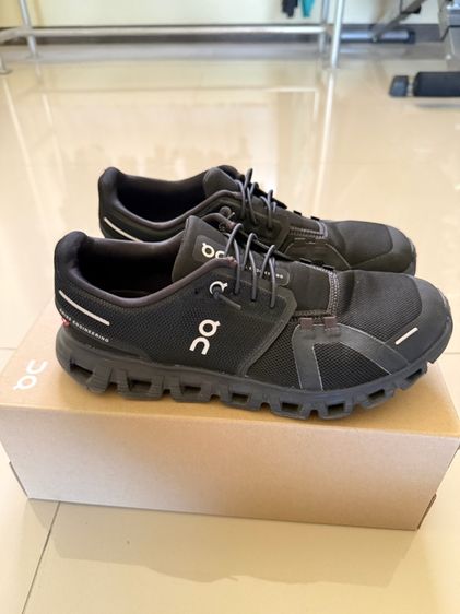 รองเท้า รูปที่ 4