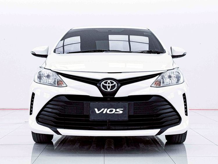 Toyota Vios 2022 1.5 Entry Sedan เบนซิน ไม่ติดแก๊ส เกียร์อัตโนมัติ ขาว รูปที่ 3