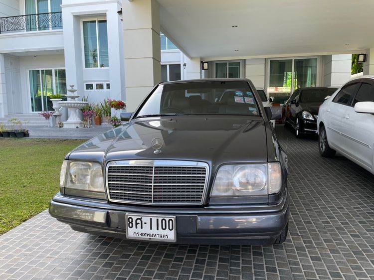 Mercedes-Benz E-Class 1995 E280 Sedan เบนซิน เกียร์อัตโนมัติ เทา รูปที่ 4