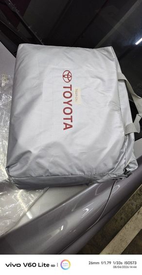 ผ้าคลุมรถกระบะของแท้จากศูนย์ของใหม่มือ 1