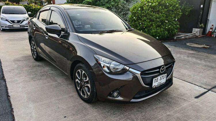 Mazda Mazda 2 2015 1.3 High Connect Sedan เบนซิน ไม่ติดแก๊ส เกียร์อัตโนมัติ ดำ รูปที่ 3