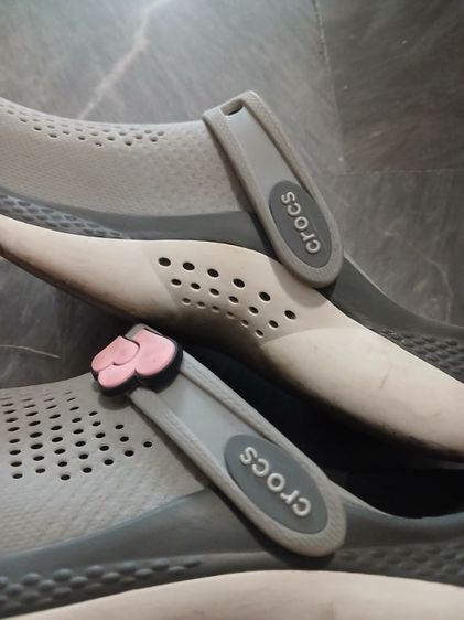 รองเท้า Crocs รูปที่ 3