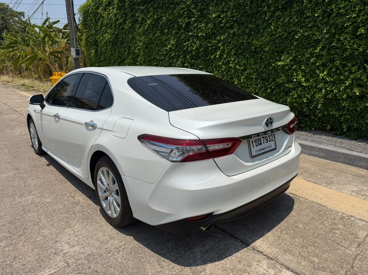 Toyota Camry 2020 2.5 HV Premium Sedan ไฮบริด ไม่ติดแก๊ส เกียร์อัตโนมัติ ขาว รูปที่ 4