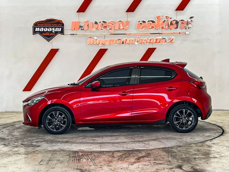 Mazda Mazda 2 2017 1.3 Sports High Plus Sedan เบนซิน ไม่ติดแก๊ส เกียร์อัตโนมัติ แดง รูปที่ 4
