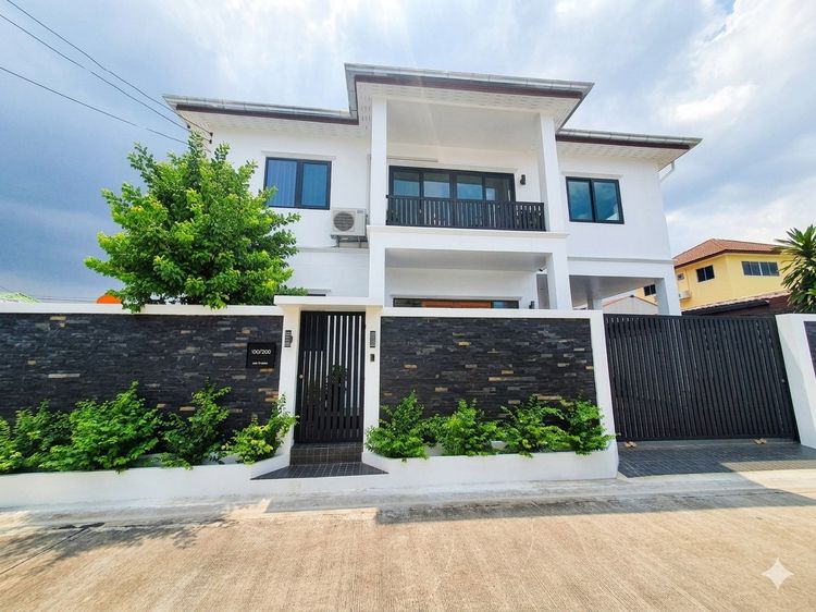 ขายบ้านเดี่ยว 2 ชั้น โกสุมนิเวศน์ หลักสี่ บ้านพร้อมอยู่ ใกล้เซ็นทรัลแจ้งวัฒนะ