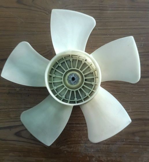 ใบพัดลมรถ ฝั่งคนนั่ง Honda Amaze 2013 รูปที่ 2