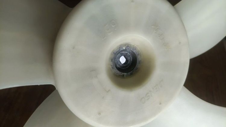 ใบพัดลมรถ ฝั่งคนนั่ง Honda Amaze 2013 รูปที่ 3