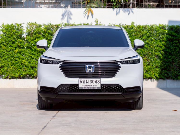Honda HR-V 2024 1.5 e:HEV E Utility-car ไฮบริด ไม่ติดแก๊ส เกียร์อัตโนมัติ ขาว รูปที่ 2