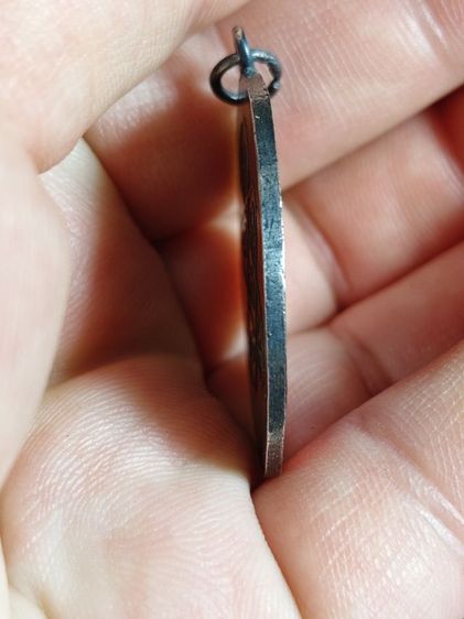 หลวงพ่อฉุยเนื้อเงินลงยา รูปที่ 4