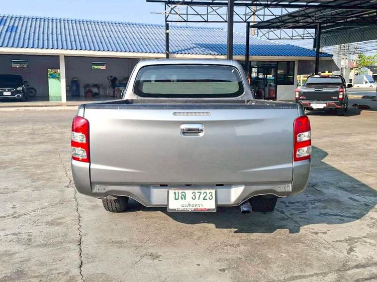 Mitsubishi Triton 2018 2.5 GLX Pickup ดีเซล เกียร์ธรรมดา บรอนซ์เงิน รูปที่ 4