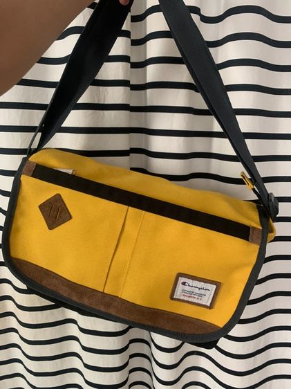 กระเป๋าสะพายข้างยี่ห้อ Champion Shoulder Bag 2 way- Yellow ซื้อจากญี่ปุ่น