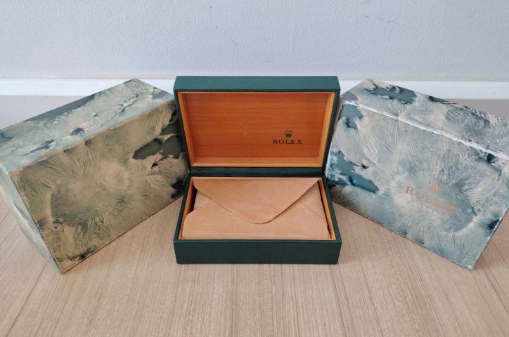 กล่อง Rolex แท้ 2ใบ ( lady , vintage) รูปที่ 6