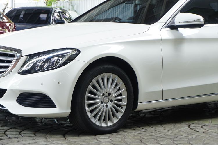Mercedes-Benz C-Class 2015 C200 Sedan ไฮบริด ไม่ติดแก๊ส เกียร์อัตโนมัติ ขาว รูปที่ 4