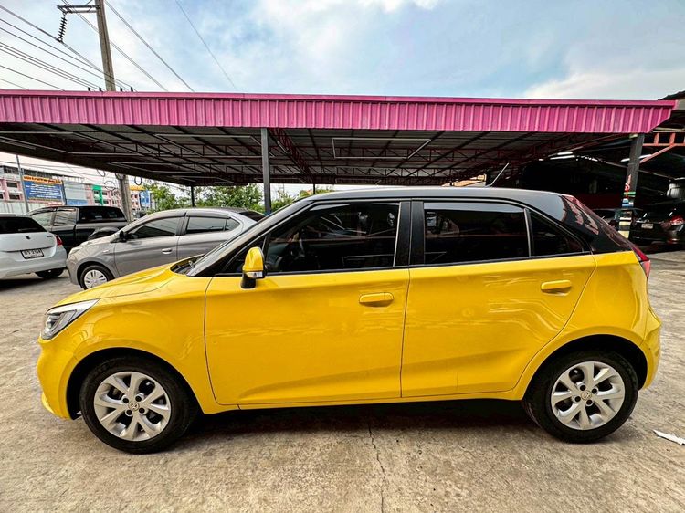 MG MG3 2021 1.5 D Sedan เบนซิน ไม่ติดแก๊ส เกียร์อัตโนมัติ เหลือง รูปที่ 4