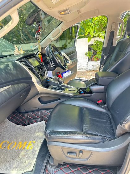 Mitsubishi Pajero Sport 2016 2.4 GT Plus Utility-car ดีเซล เกียร์อัตโนมัติ บรอนซ์เงิน รูปที่ 2