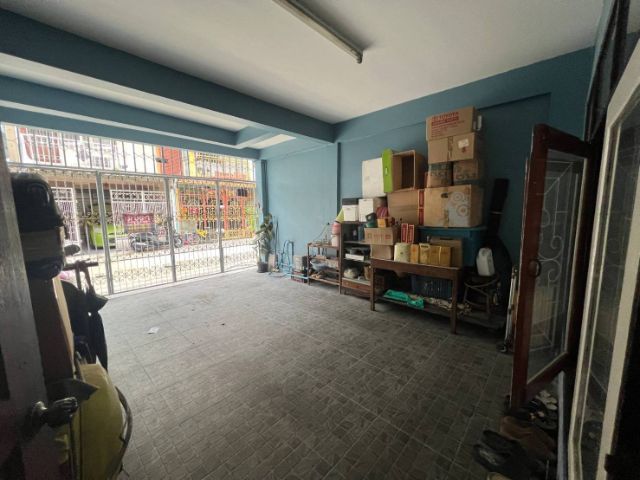 สร้างเสร็จก่อน 2010 มีบางส่วน ใช่ เจ้าของขายเอง บ้านทำเลดี ใกล้ BTS วุฒกาาศ วุฒากาศ 32  เชื่อมต่อสาทร สีลม ง่ายนิดเดียว รูปที่ 4