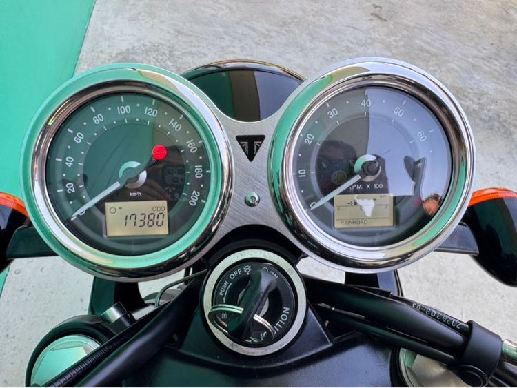 Triumph bonneville T120 black ปี17จด18 สีดำ รูปที่ 12