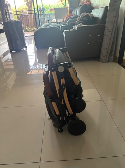 รถเข็นเด็ก  รูปที่ 15