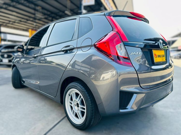 Honda Jazz 2014 1.5 S i-VTEC Sedan เบนซิน ไม่ติดแก๊ส เกียร์อัตโนมัติ เทา รูปที่ 4